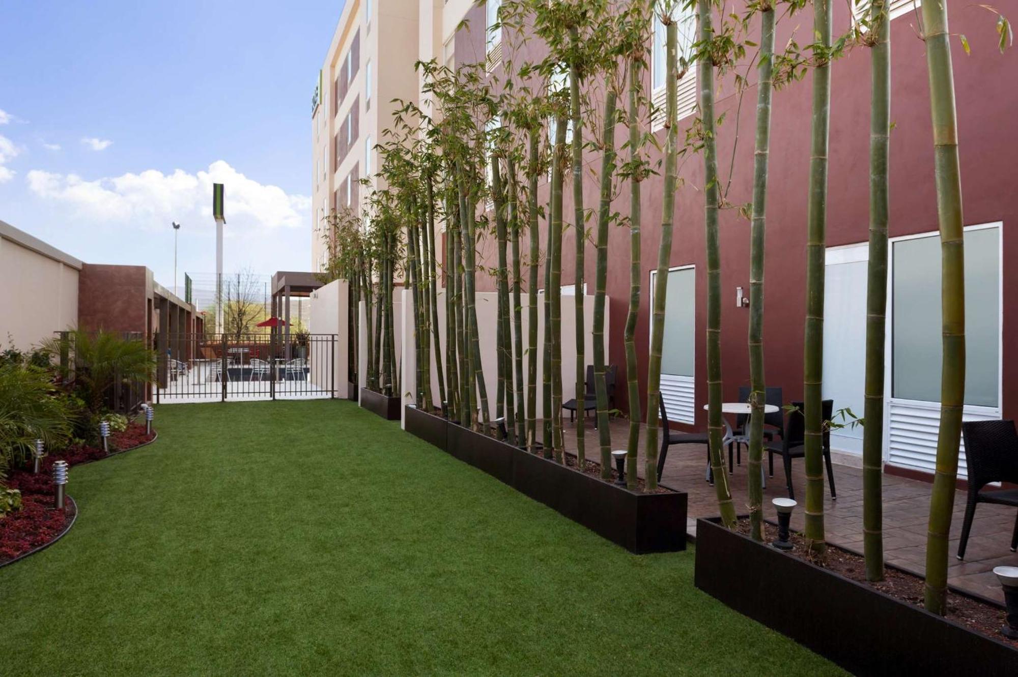 Homewood Suites By Hilton Querétaro Exterior foto